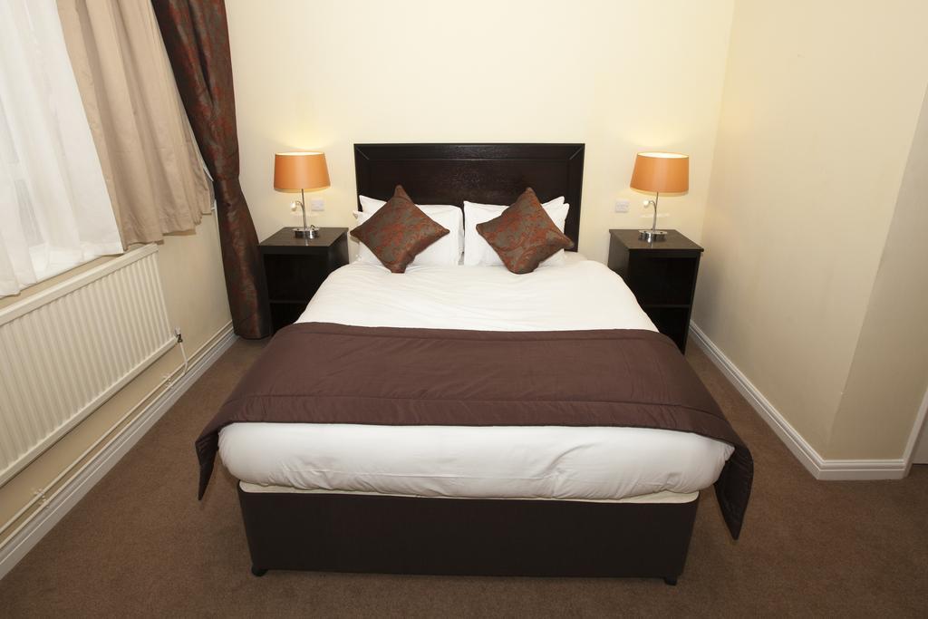 Dolphin Sa1 Hotel Swansea Quarto foto